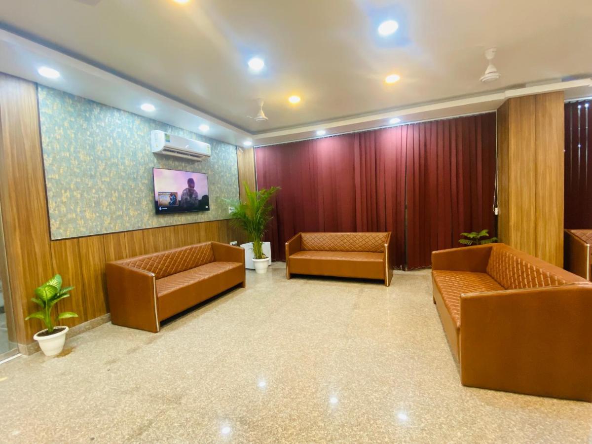 As Global Hotel Noida Exterior photo